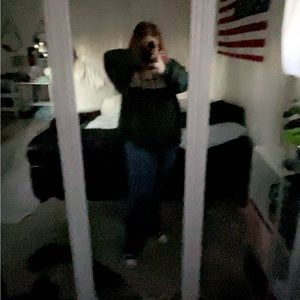 Meet your Posher, Mady